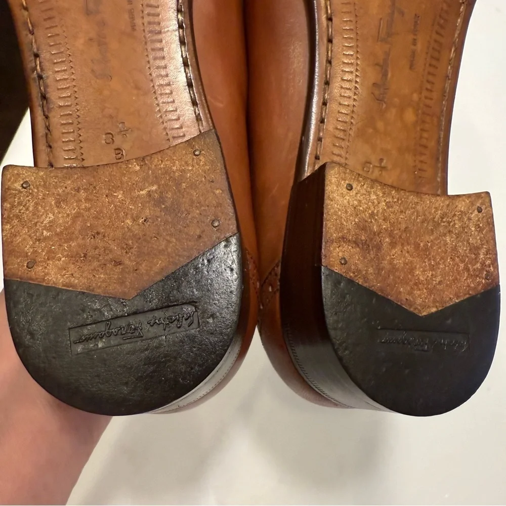 Salvatore Ferragamo Women’s Lace Up Shoes Oxford Flats Brown Leather Sz US 8.5